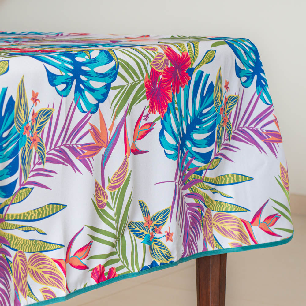 Tovaglia antimacchia rettangolare verde con foglie tropicali e fiori colorati