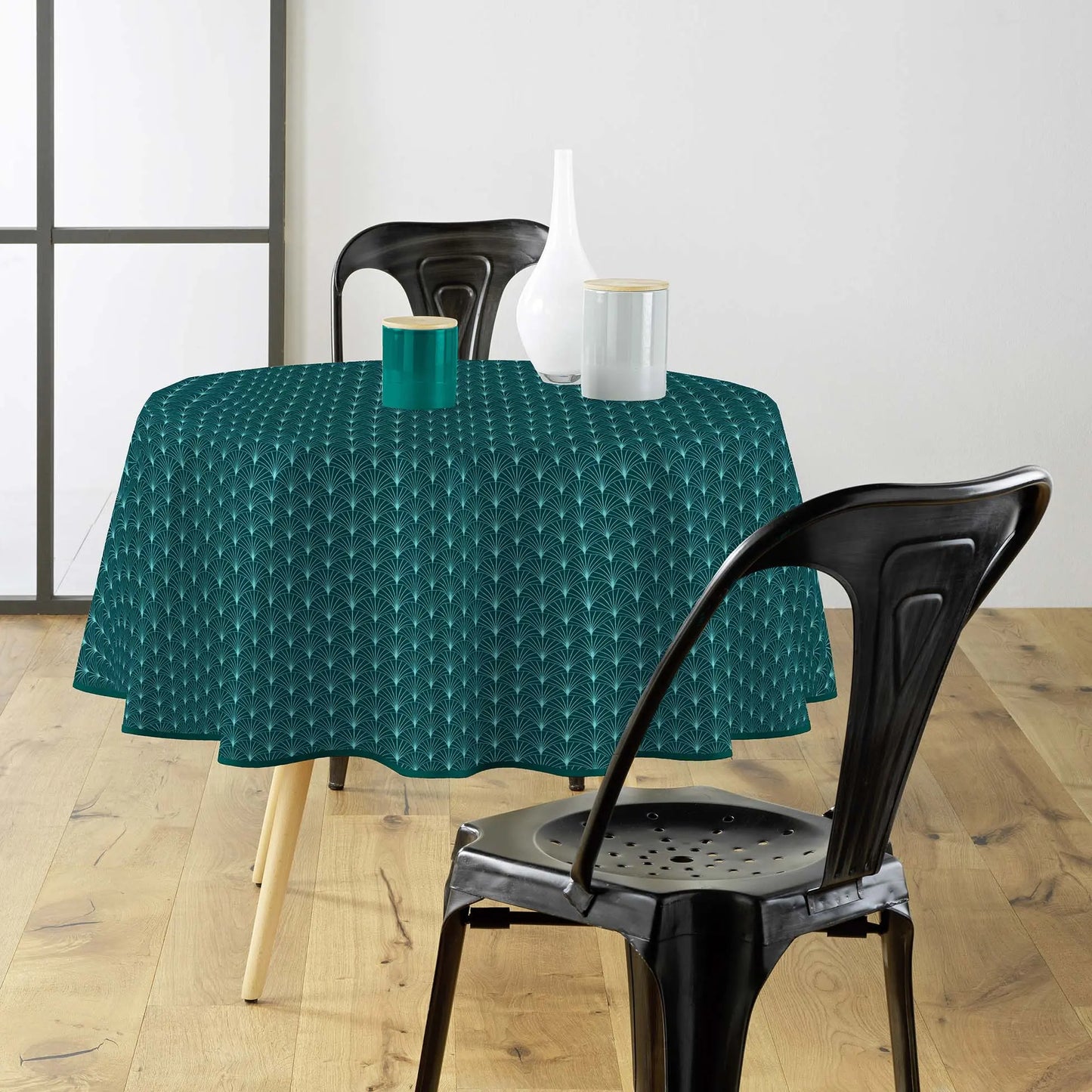 Tovaglia antimacchia rotonda verde smeraldo con motivo geometrico elegante