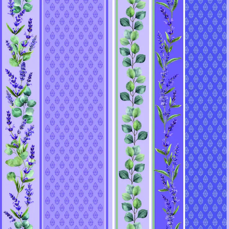 Dettaglio tovaglia antimacchia viola con disegno floreale e fasce decorative